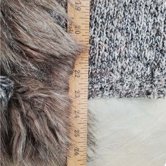 CHICOS Sweater Vest Faux Fur Fringe Collar Womens 2/L/12 Tan Brown Gray Cotton - Picture 9 of 9